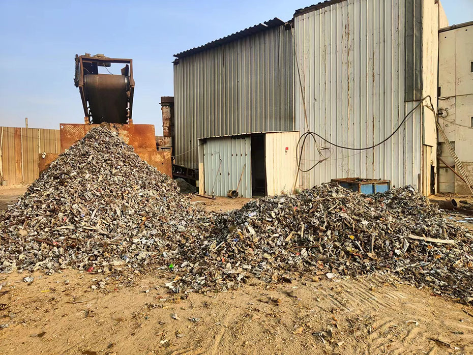 大连源泉废钢铁回收展示